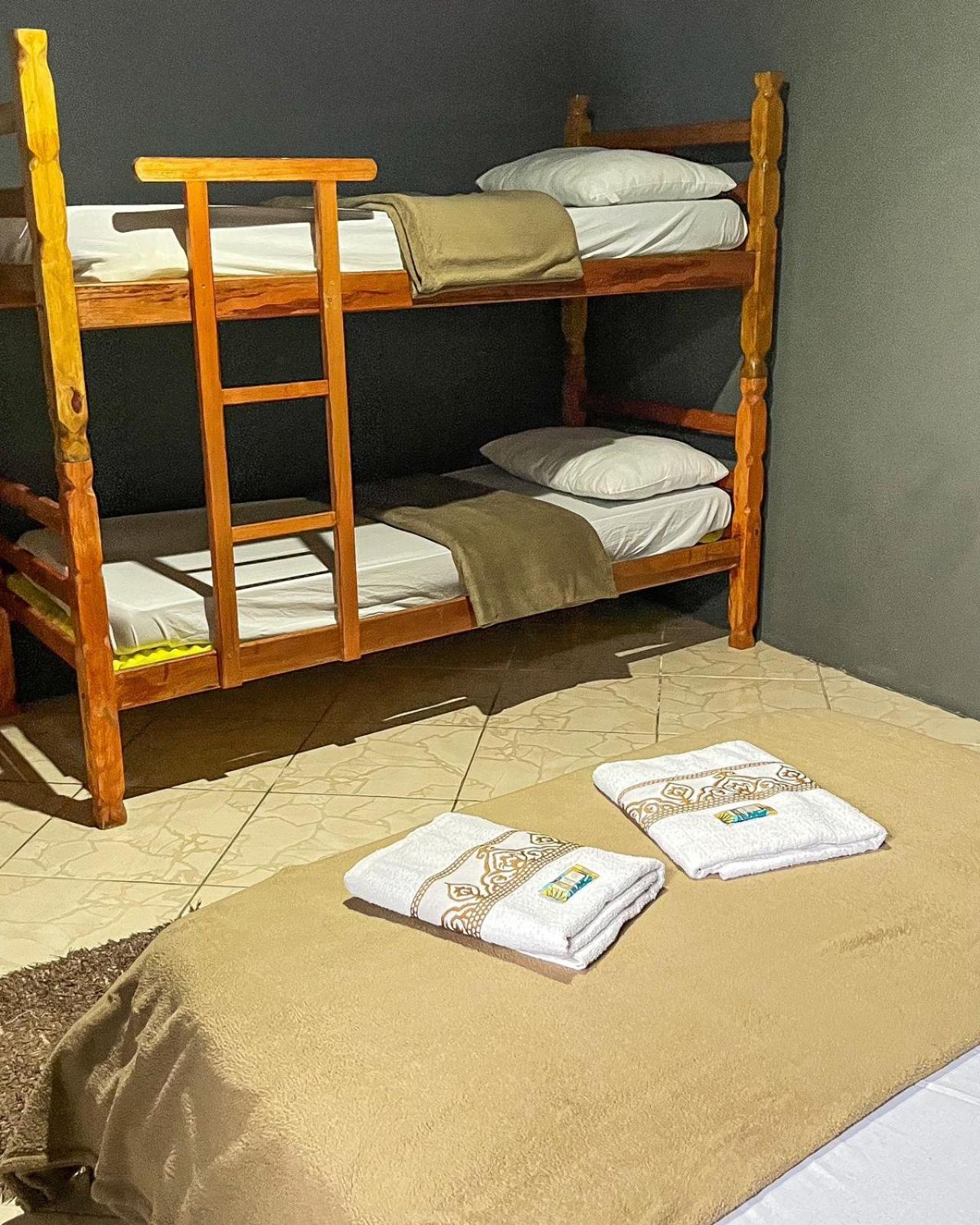 Hostel Embauba Параті Екстер'єр фото