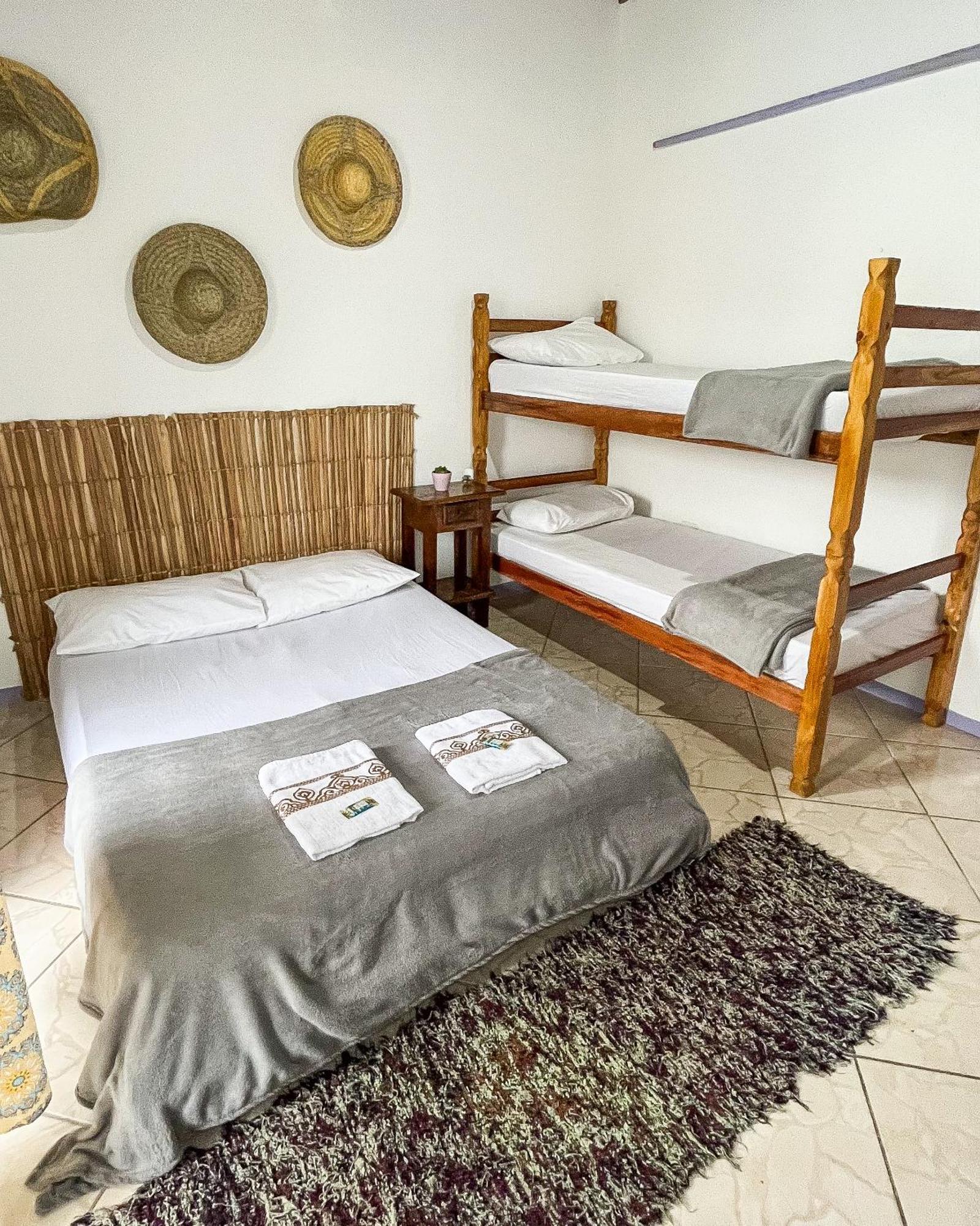 Hostel Embauba Параті Екстер'єр фото